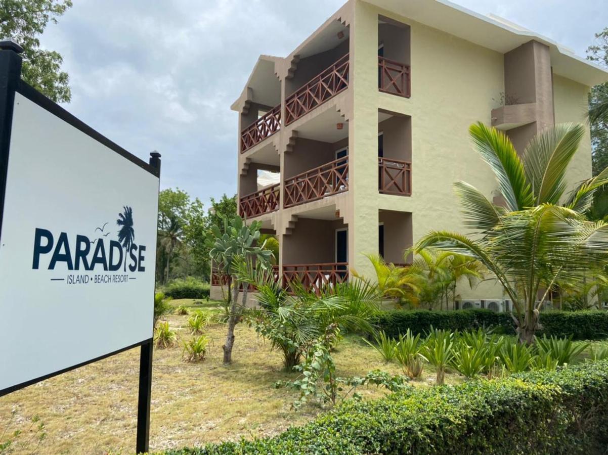 Paradise Island Beach Resort Punta Rucia Eksteriør bilde