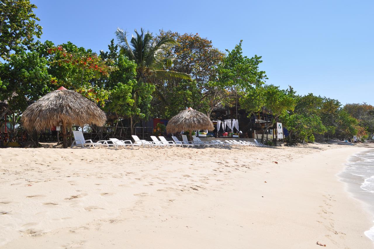 Paradise Island Beach Resort Punta Rucia Eksteriør bilde