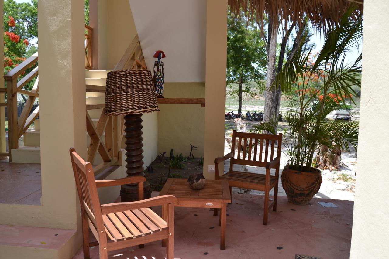 Paradise Island Beach Resort Punta Rucia Eksteriør bilde