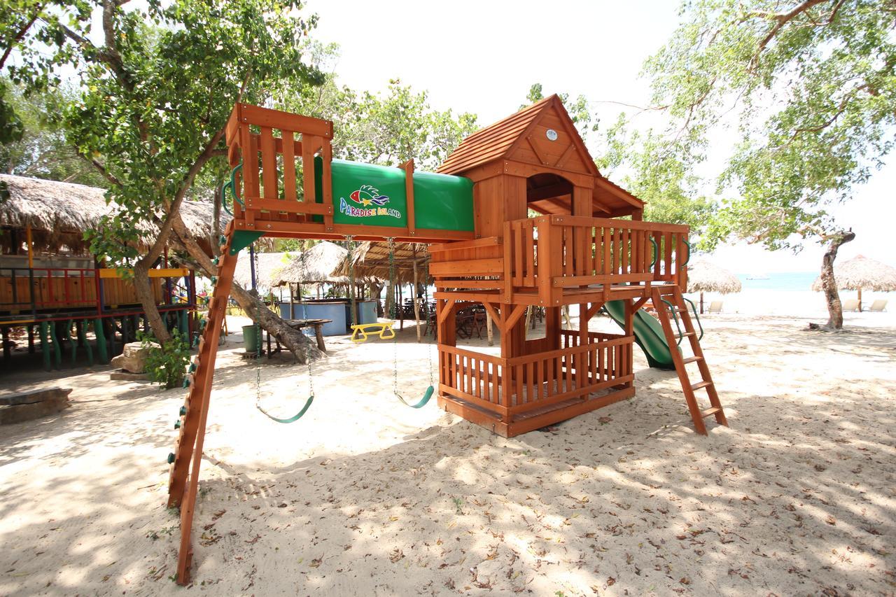 Paradise Island Beach Resort Punta Rucia Eksteriør bilde