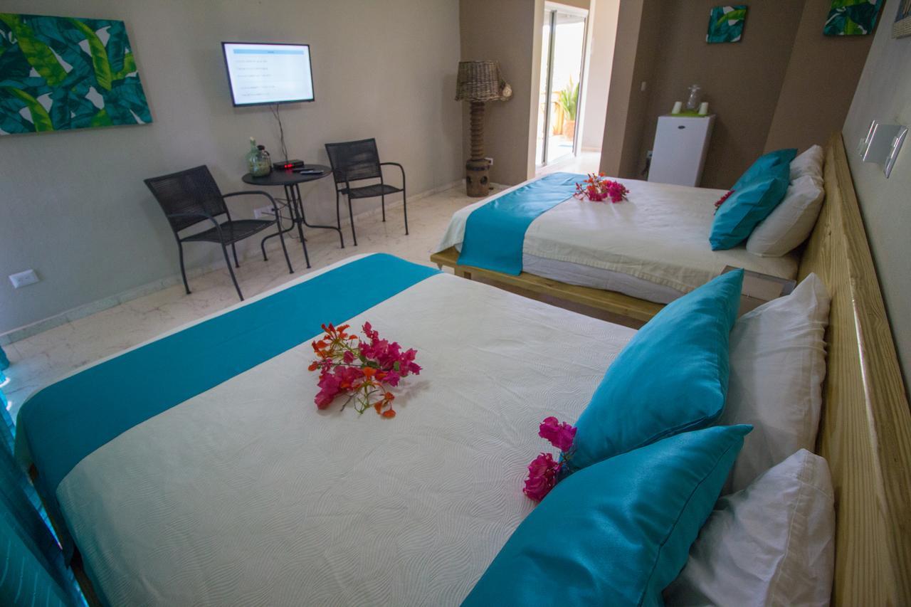 Paradise Island Beach Resort Punta Rucia Eksteriør bilde